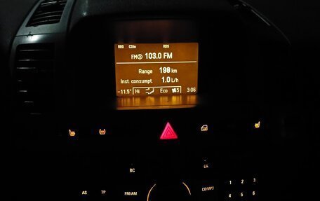 Opel Zafira B, 2006 год, 400 000 рублей, 22 фотография