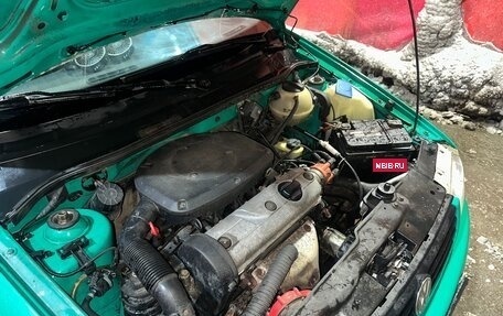 Volkswagen Polo III рестайлинг, 1996 год, 130 000 рублей, 13 фотография