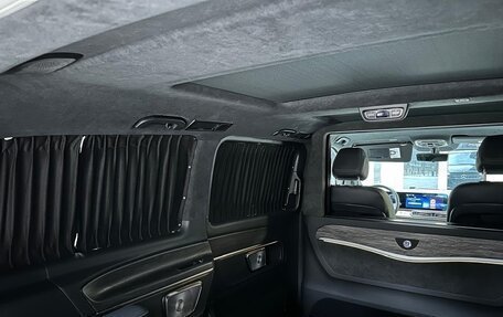 Mercedes-Benz V-Класс, 2024 год, 15 500 000 рублей, 3 фотография