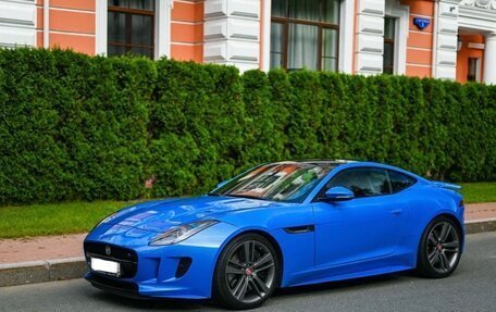 Jaguar F-Type I рестайлинг 2, 2016 год, 5 890 000 рублей, 1 фотография