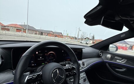 Mercedes-Benz E-Класс, 2021 год, 5 990 000 рублей, 3 фотография