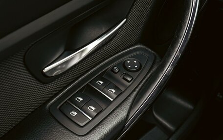 BMW 3 серия, 2018 год, 1 850 000 рублей, 20 фотография