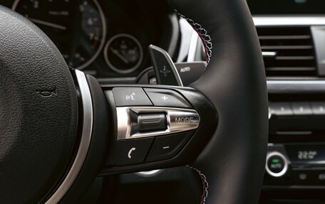 BMW 3 серия, 2018 год, 1 850 000 рублей, 17 фотография