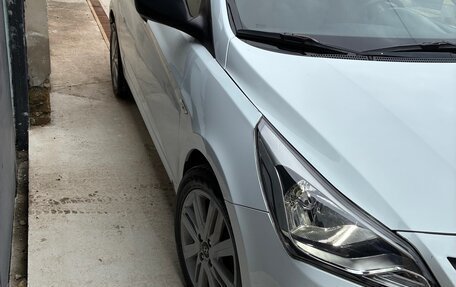 Hyundai Solaris II рестайлинг, 2011 год, 750 000 рублей, 3 фотография