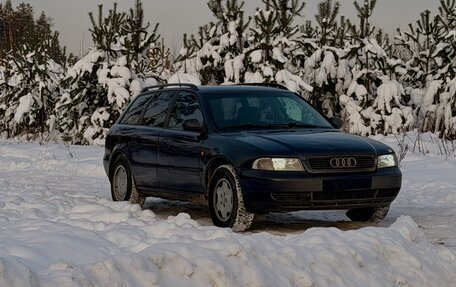 Audi A4, 1997 год, 290 000 рублей, 3 фотография