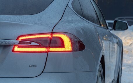 Tesla Model S I, 2014 год, 2 100 000 рублей, 5 фотография