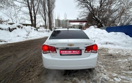 Chevrolet Cruze II, 2011 год, 750 000 рублей, 9 фотография