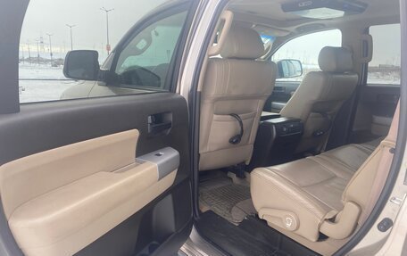 Toyota Sequoia II рестайлинг, 2007 год, 2 650 000 рублей, 12 фотография