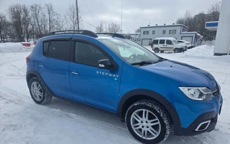 Renault Sandero II рестайлинг, 2019 год, 1 200 000 рублей, 3 фотография