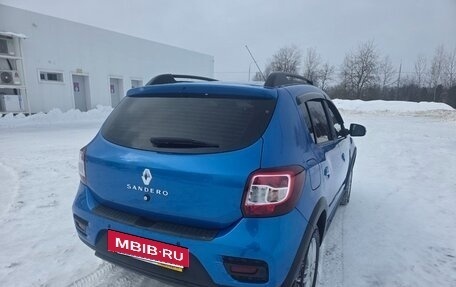 Renault Sandero II рестайлинг, 2019 год, 1 200 000 рублей, 4 фотография