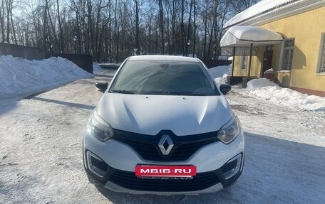 Renault Kaptur I рестайлинг, 2016 год, 1 100 000 рублей, 2 фотография