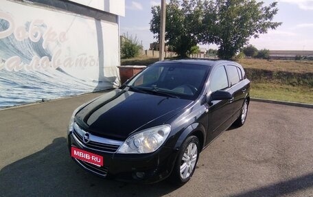 Opel Astra H, 2008 год, 520 000 рублей, 1 фотография