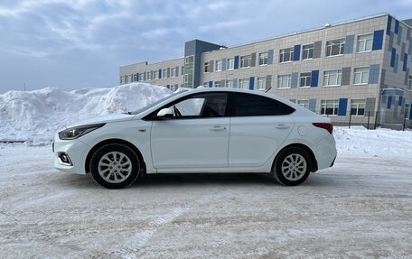Hyundai Solaris II рестайлинг, 2019 год, 1 365 000 рублей, 4 фотография