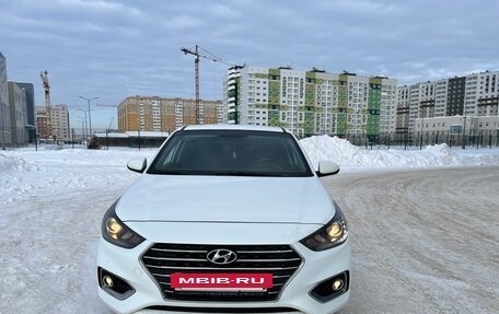 Hyundai Solaris II рестайлинг, 2019 год, 1 365 000 рублей, 9 фотография