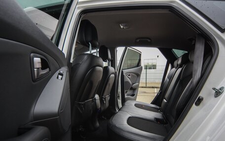 Hyundai ix35 I рестайлинг, 2013 год, 1 299 000 рублей, 16 фотография