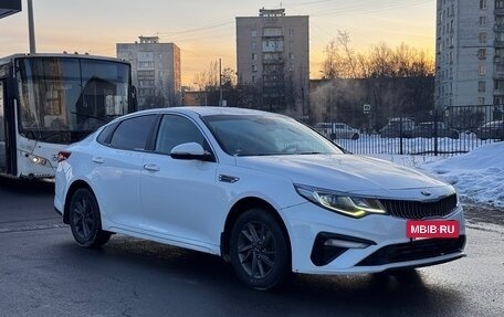 KIA Optima IV, 2018 год, 1 399 999 рублей, 5 фотография