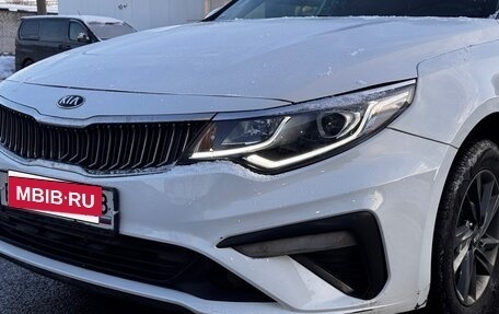 KIA Optima IV, 2018 год, 1 399 999 рублей, 8 фотография