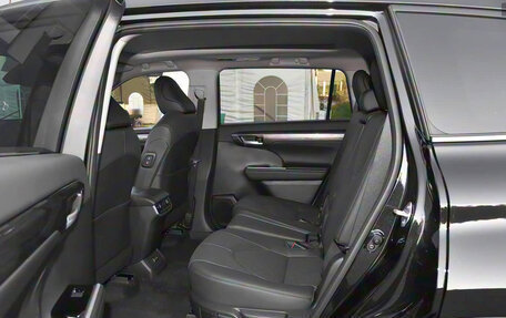 Toyota Highlander, 2026 год, 5 849 999 рублей, 9 фотография