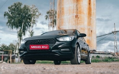 Hyundai Solaris II рестайлинг, 2018 год, 1 350 000 рублей, 8 фотография