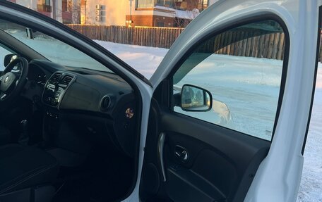 Renault Logan II, 2016 год, 579 000 рублей, 7 фотография