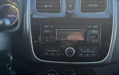 Renault Logan II, 2016 год, 579 000 рублей, 12 фотография