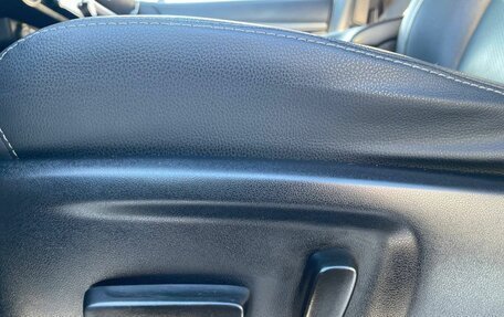 Toyota Hilux VIII, 2020 год, 3 890 000 рублей, 13 фотография