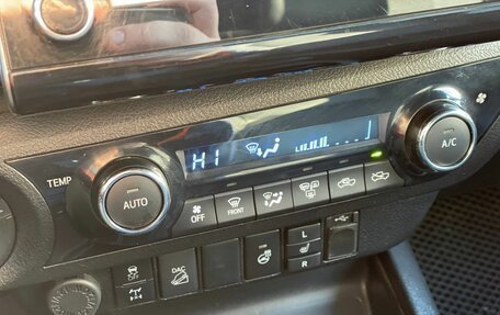 Toyota Hilux VIII, 2020 год, 3 890 000 рублей, 18 фотография