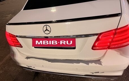 Mercedes-Benz E-Класс, 2015 год, 2 200 000 рублей, 5 фотография