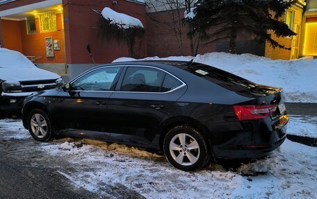 Skoda Superb III рестайлинг, 2016 год, 1 800 000 рублей, 4 фотография