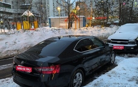 Skoda Superb III рестайлинг, 2016 год, 1 800 000 рублей, 2 фотография