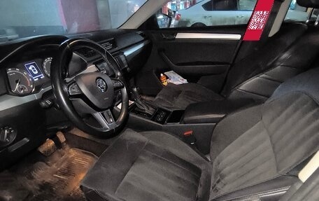 Skoda Superb III рестайлинг, 2016 год, 1 800 000 рублей, 6 фотография