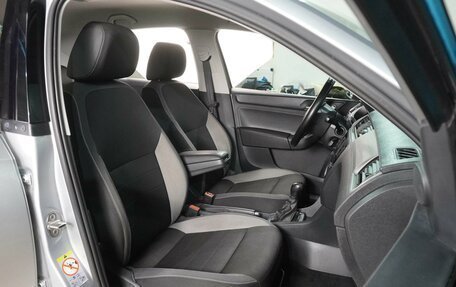 Skoda Rapid I, 2017 год, 1 079 000 рублей, 8 фотография