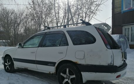 Toyota Sprinter Carib III, 1998 год, 320 000 рублей, 1 фотография