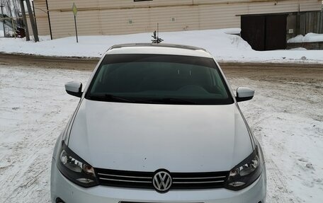 Volkswagen Polo VI (EU Market), 2012 год, 850 000 рублей, 1 фотография