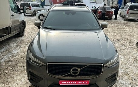 Volvo XC60 II, 2018 год, 3 100 000 рублей, 1 фотография
