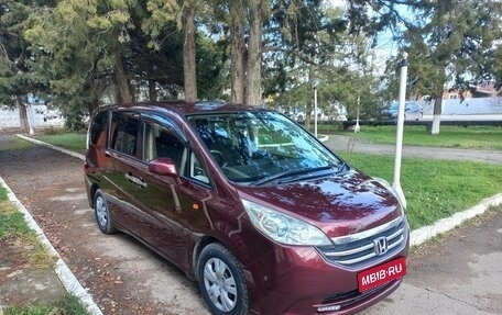 Honda Stepwgn III, 2008 год, 1 300 000 рублей, 1 фотография