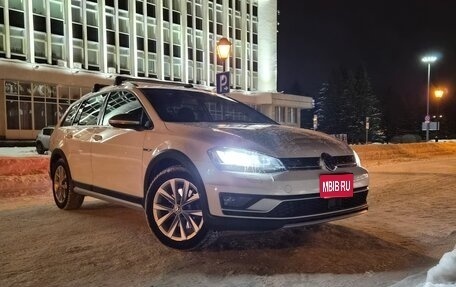 Volkswagen Golf VII, 2016 год, 1 910 000 рублей, 1 фотография