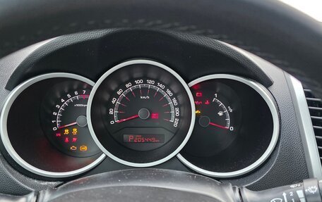 KIA Venga I, 2012 год, 750 000 рублей, 9 фотография