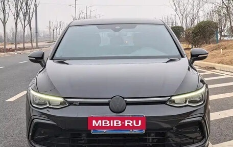 Volkswagen Golf VIII, 2022 год, 1 650 013 рублей, 2 фотография