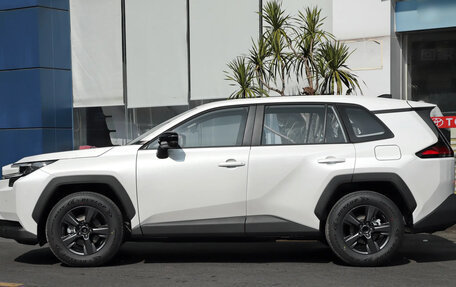 Toyota RAV4, 2026 год, 3 240 000 рублей, 5 фотография