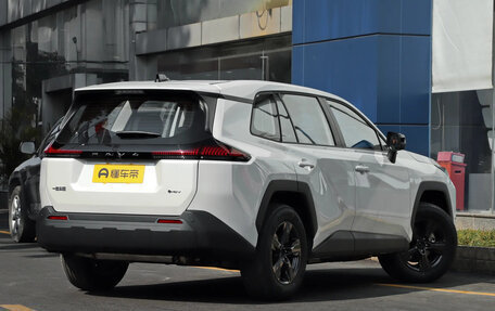 Toyota RAV4, 2026 год, 3 240 000 рублей, 8 фотография