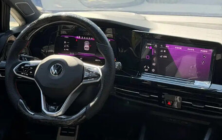 Volkswagen Golf VIII, 2022 год, 1 588 013 рублей, 7 фотография