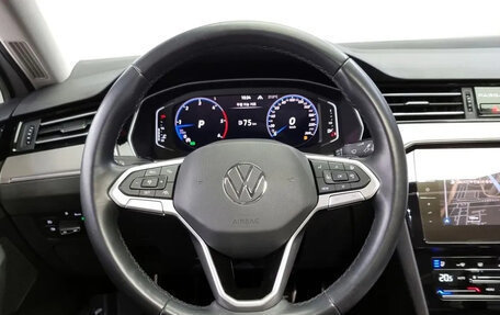 Volkswagen Passat B8 рестайлинг, 2022 год, 1 694 000 рублей, 9 фотография