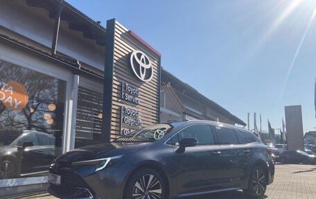 Toyota Corolla, 2025 год, 4 492 000 рублей, 2 фотография