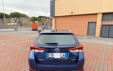 Toyota Auris II, 2018 год, 2 198 000 рублей, 5 фотография