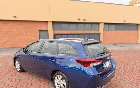 Toyota Auris II, 2018 год, 2 198 000 рублей, 6 фотография