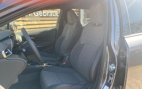 Toyota Corolla, 2025 год, 4 492 000 рублей, 13 фотография