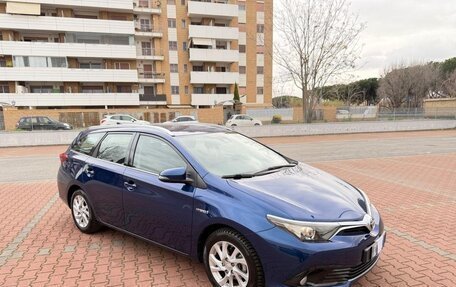 Toyota Auris II, 2018 год, 2 198 000 рублей, 3 фотография