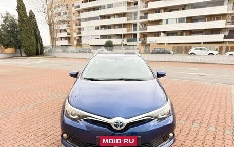 Toyota Auris II, 2018 год, 2 198 000 рублей, 2 фотография
