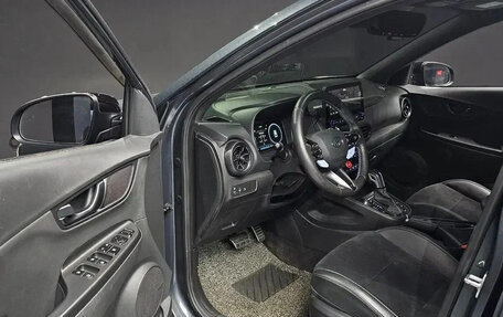 Hyundai Kona I, 2022 год, 1 550 000 рублей, 5 фотография